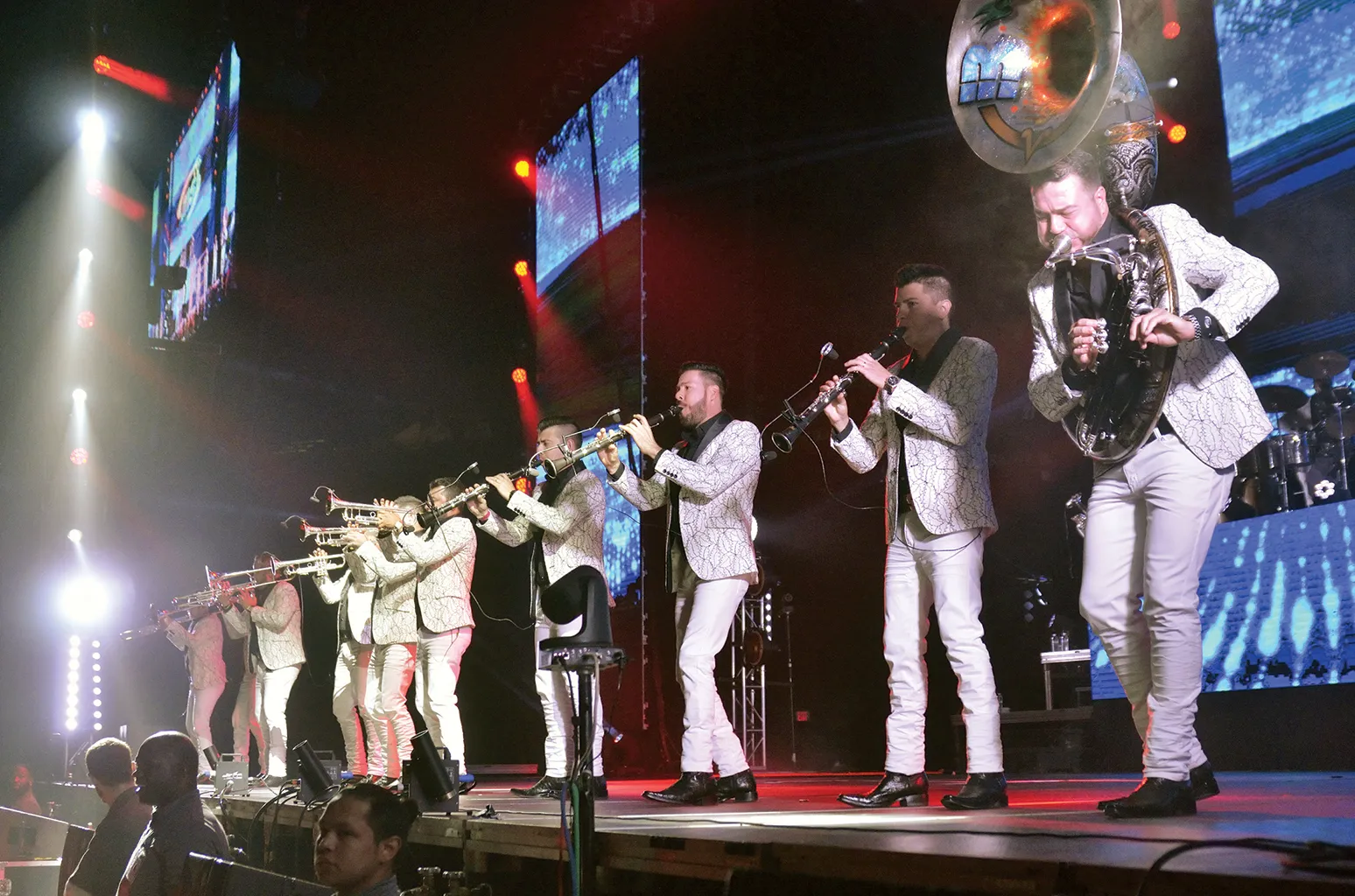 Fans at a Banda Ms concert